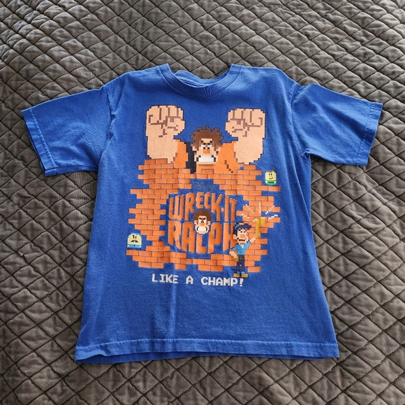 8 Boy T-Shirts - Picture 6 of 12